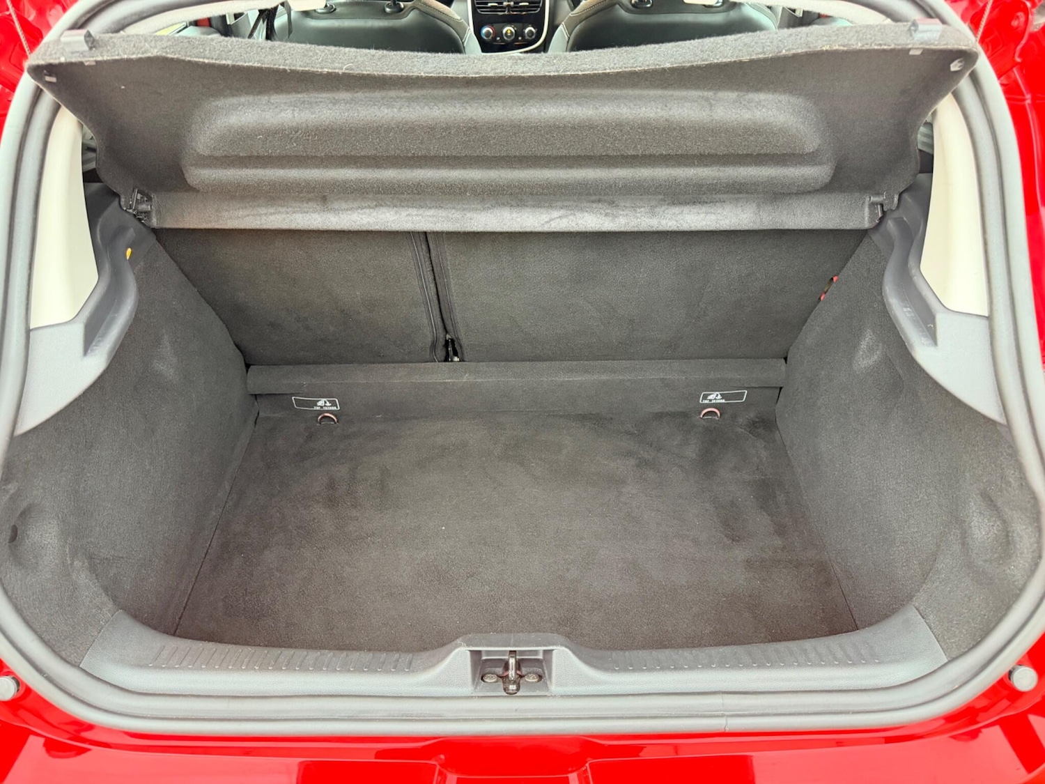 Used Renault Clio 2016 for sale - 77633289: Photo 29