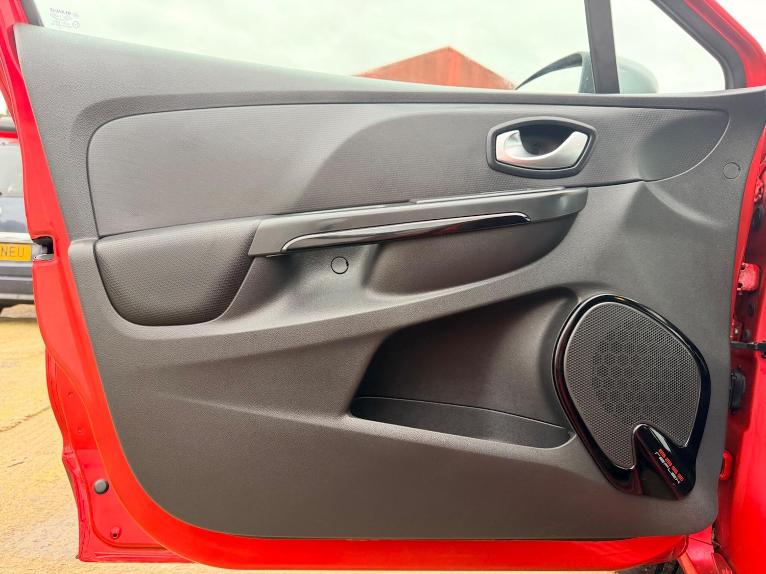 Used Renault Clio 2016 for sale - 77633289: Photo 44