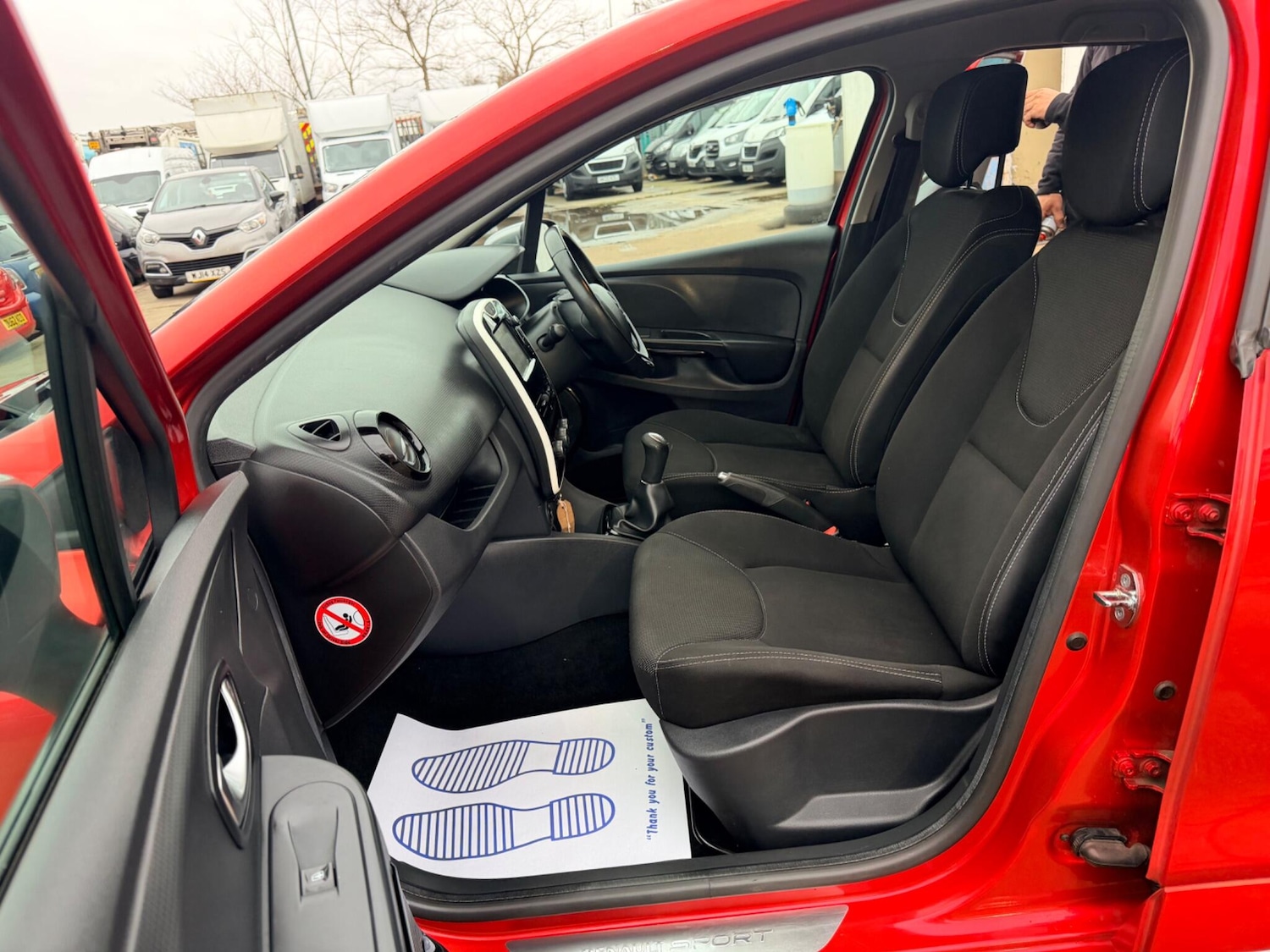 Used Renault Clio 2016 for sale - 77633289: Photo 47