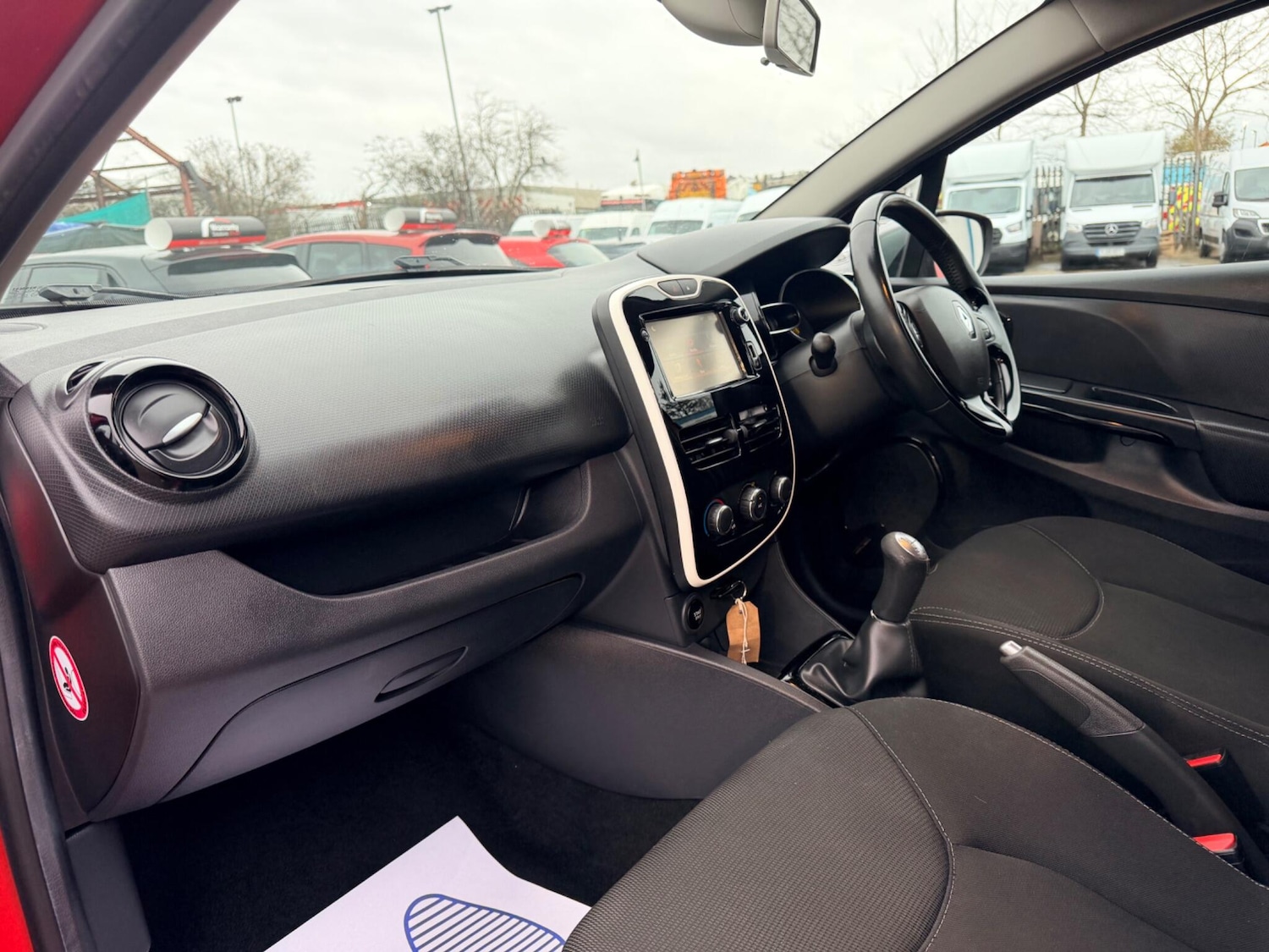 Used Renault Clio 2016 for sale - 77633289: Photo 49