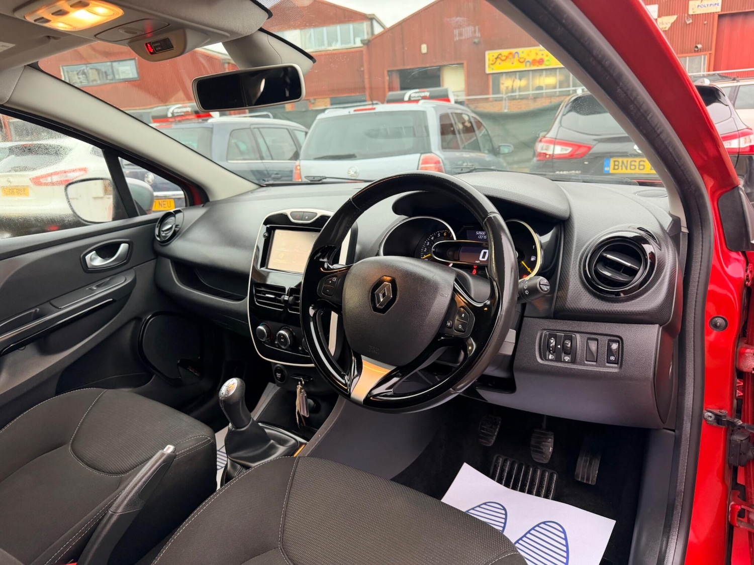 Used Renault Clio 2016 for sale - 77633289: Photo 56