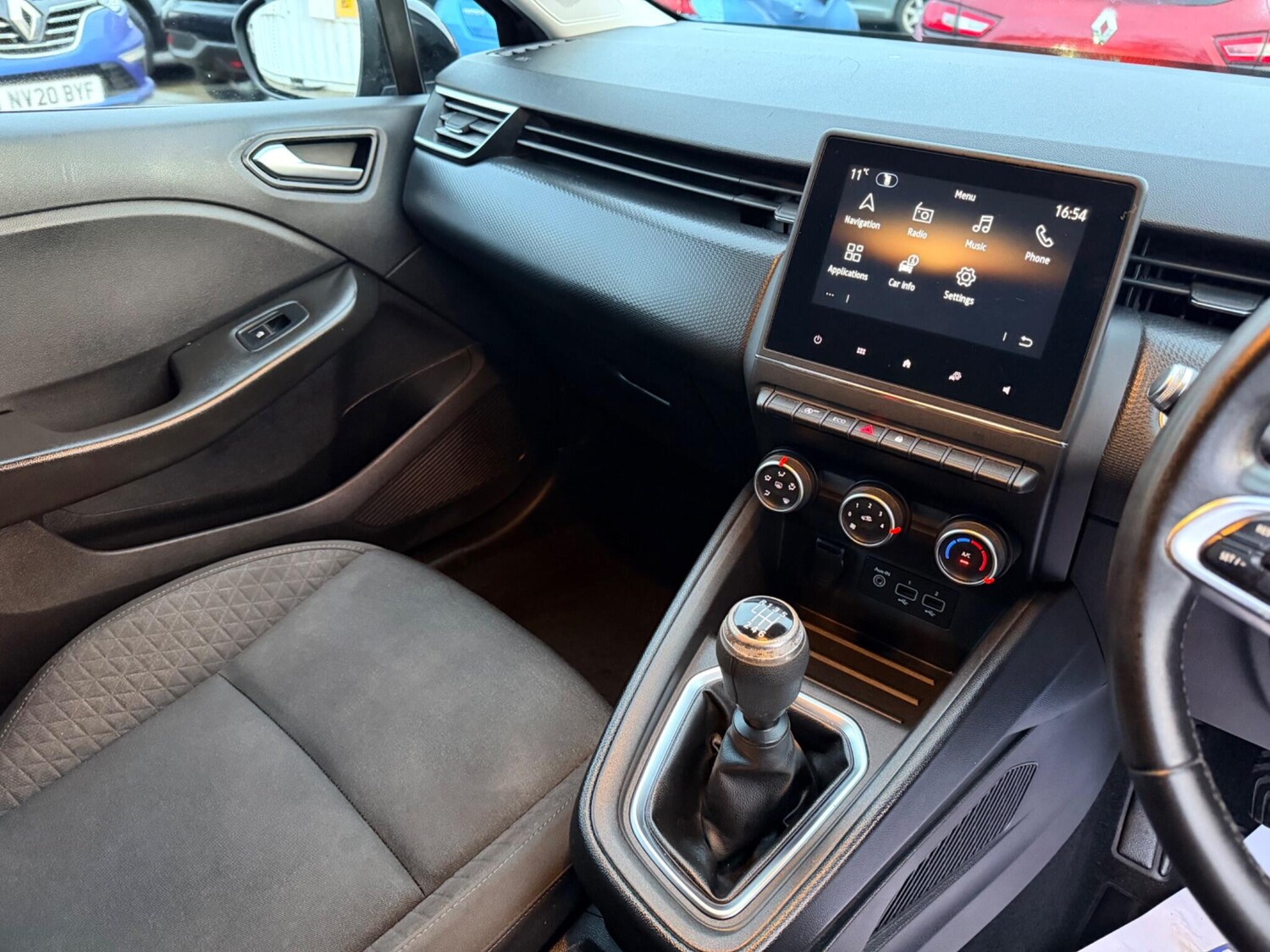 Used Renault Clio 2021 for sale - 77478655: Photo 31