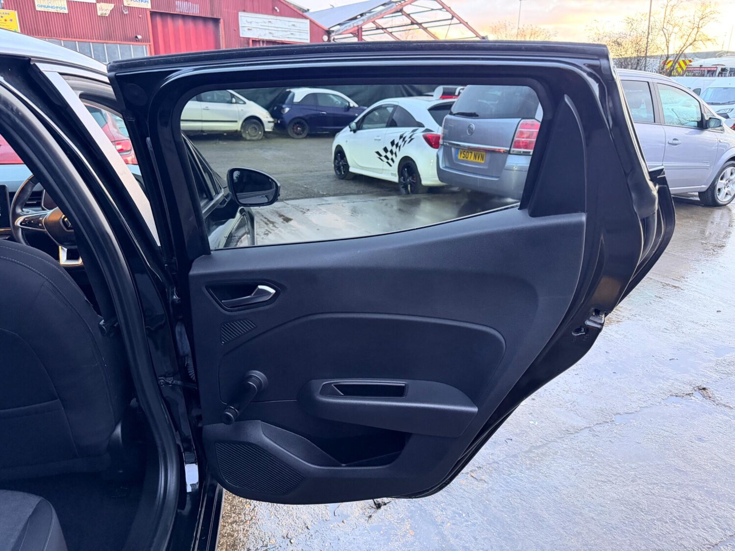 Used Renault Clio 2021 for sale - 77478655: Photo 38