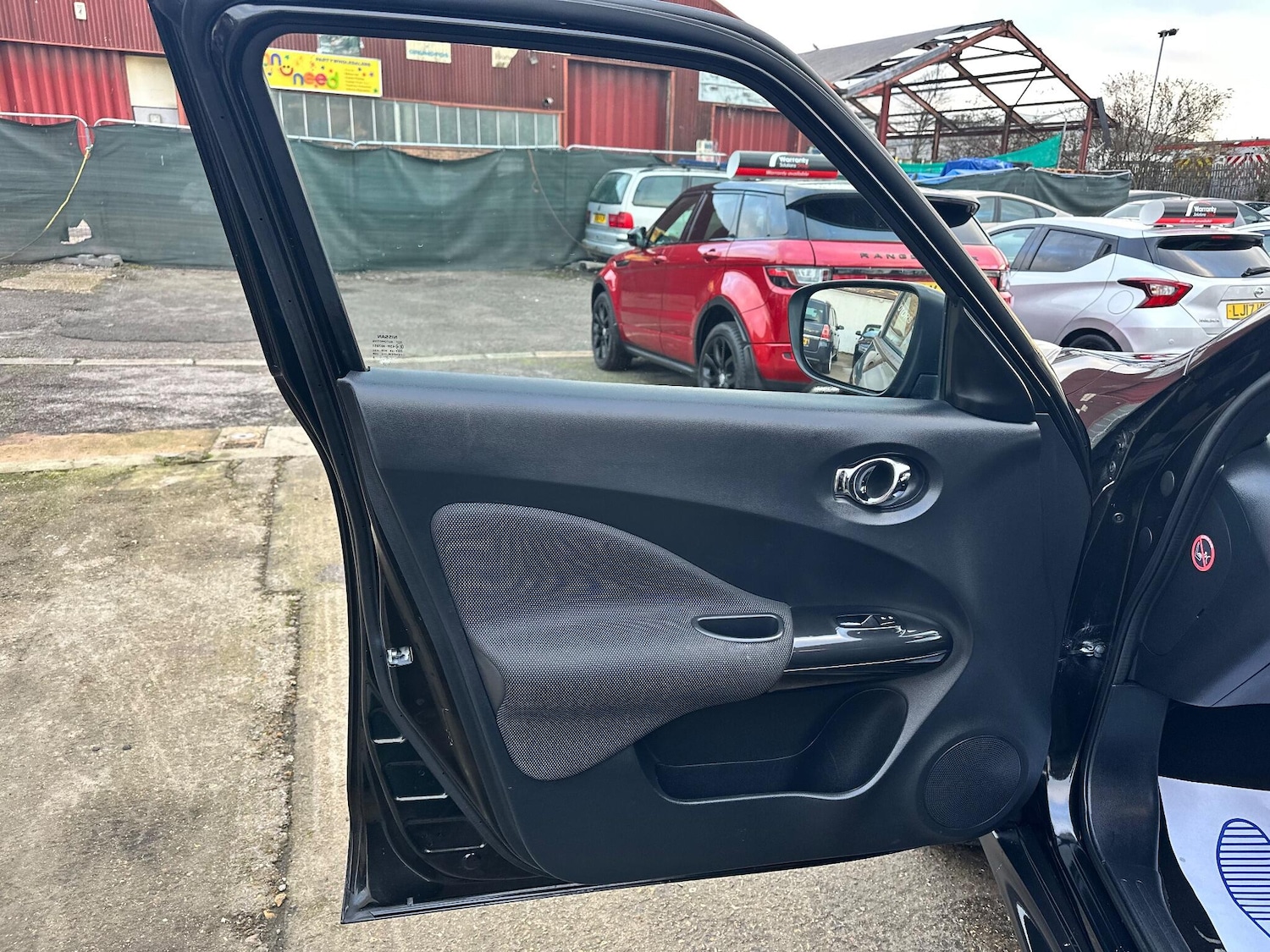 Used Nissan Juke 2015 for sale - 77339609: Photo 38