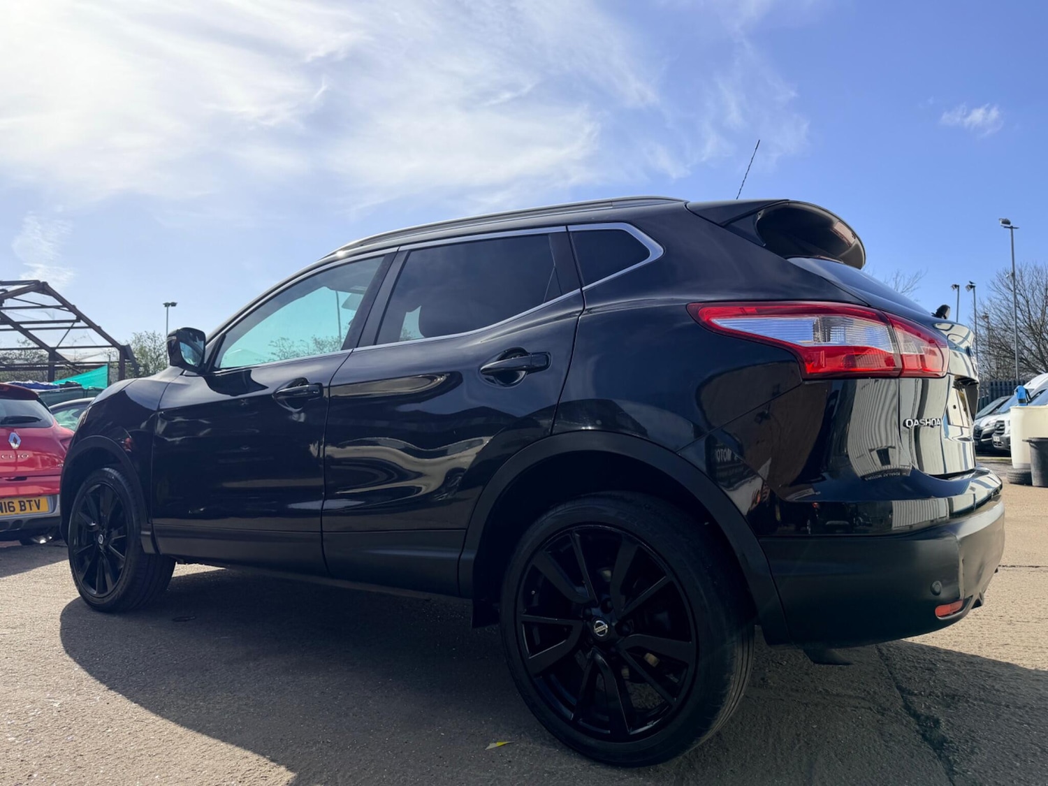 Used Nissan Qashqai 2016 for sale - 77925733: Photo 14