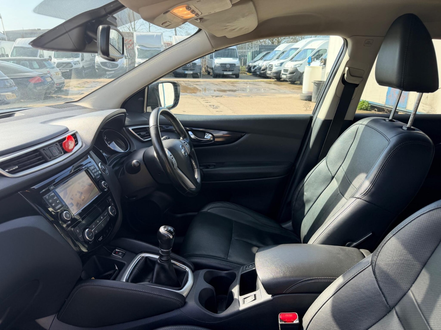 Used Nissan Qashqai 2016 for sale - 77925733: Photo 40