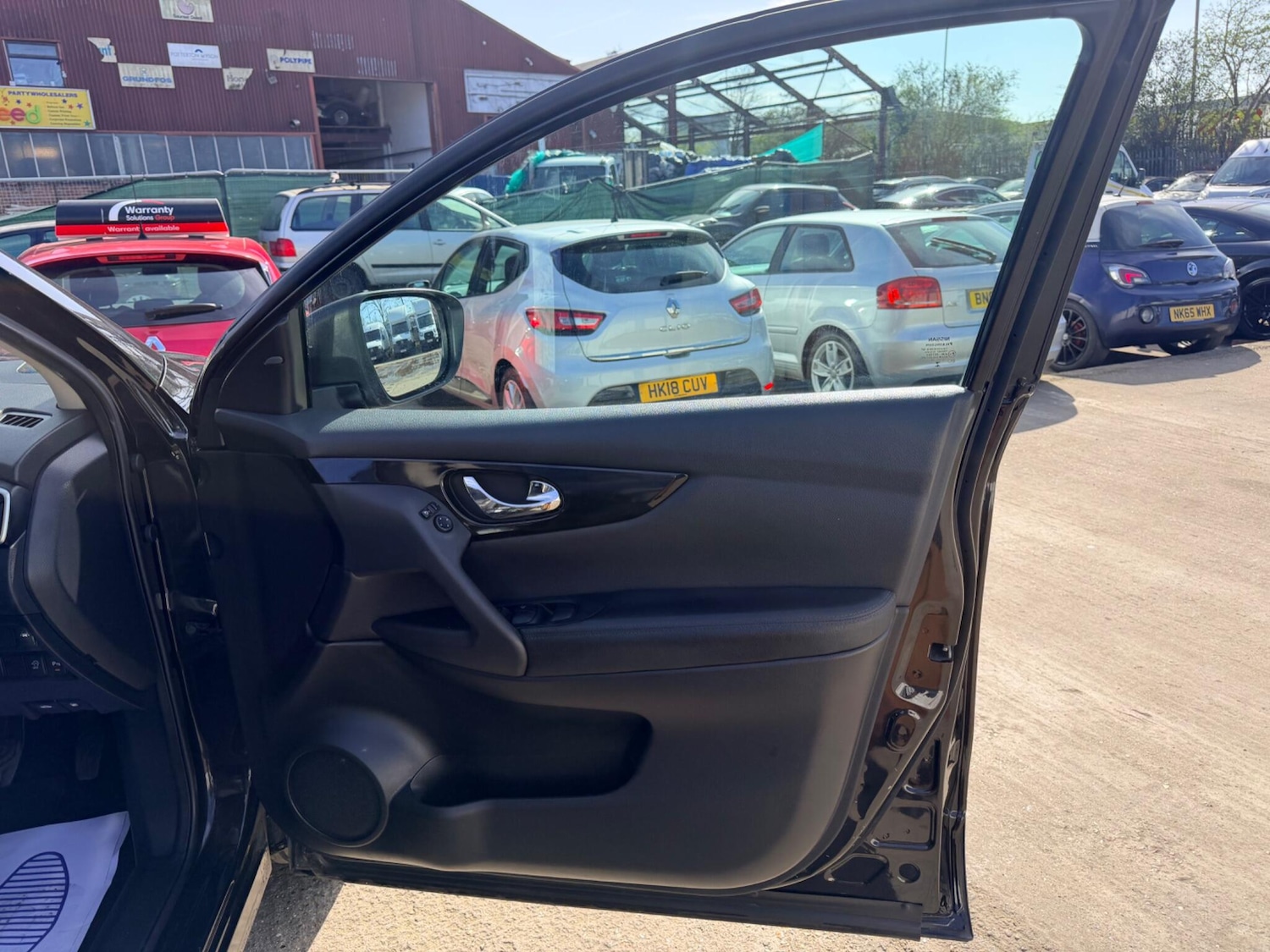 Used Nissan Qashqai 2016 for sale - 77925733: Photo 41