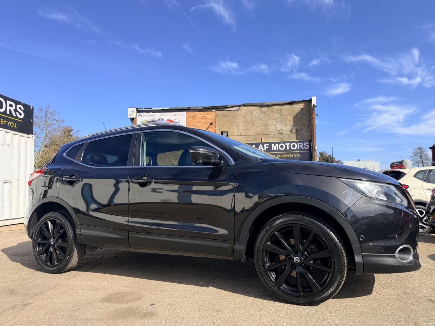 Used Nissan Qashqai 2016 for sale - 77925733: Photo 7