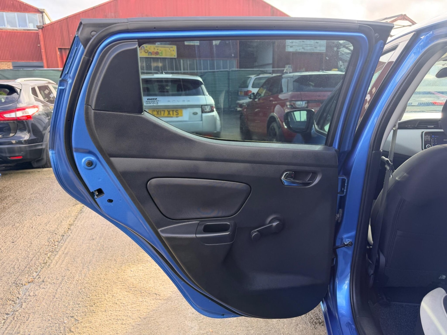 Used Nissan Micra 2018 for sale - 77386348: Photo 33