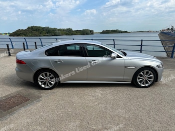 Used Jaguar XF 2017 for sale - 79577716: Photo