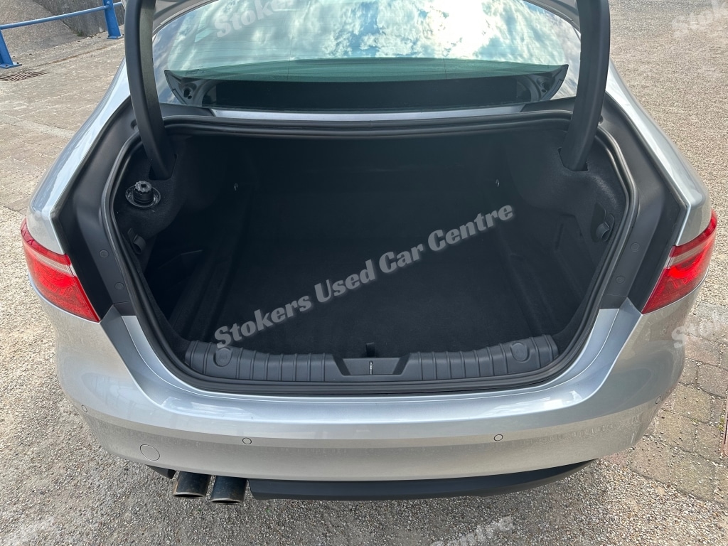 Used Jaguar XF 2017 for sale - 77085144: Photo 5