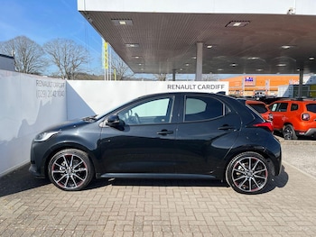Used Toyota Yaris 2023 for sale - 74093904: Photo