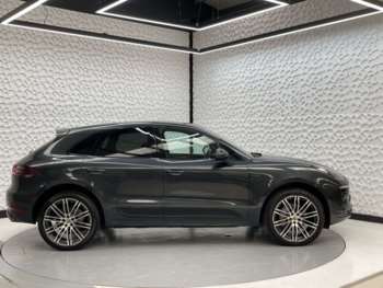Used Porsche Macan 2017 for sale - 74645645: Photo