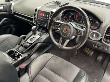 Used Porsche Cayenne 2017 for sale - 74778405: Photo