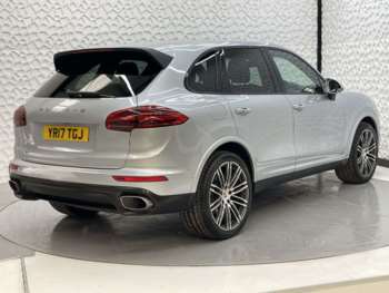 Used Porsche Cayenne 2017 for sale - 74778405: Photo