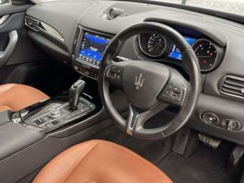 Used Maserati Levante 2018 for sale - 74645714: Photo