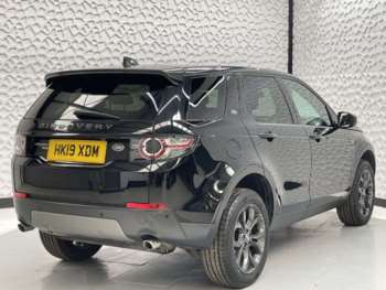 Used Land Rover Discovery Sport 2019 for sale - 74645715: Photo