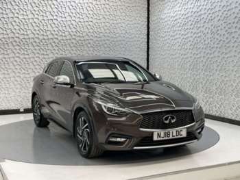2018 - 2.1 Q30 Premium Tech inTouch D Semi-Auto 5dr