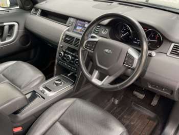 Used Land Rover Discovery Sport 2019 for sale - 74645551: Photo