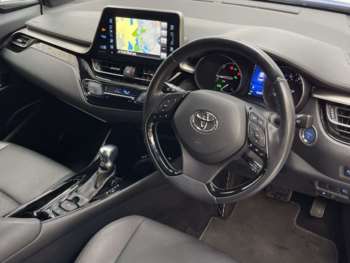Used Toyota C-HR 2018 for sale - 74645675: Photo