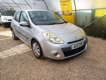 Used Renault Clio 2011 for sale - 78752556: Photo
