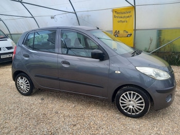 Used Hyundai i10 2009 for sale - 78752612: Photo