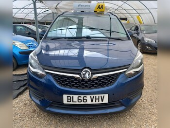 Used Vauxhall Zafira Tourer 2016 for sale - 78573772: Photo