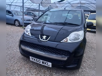 Used Peugeot 107 2010 for sale - 79144900: Photo