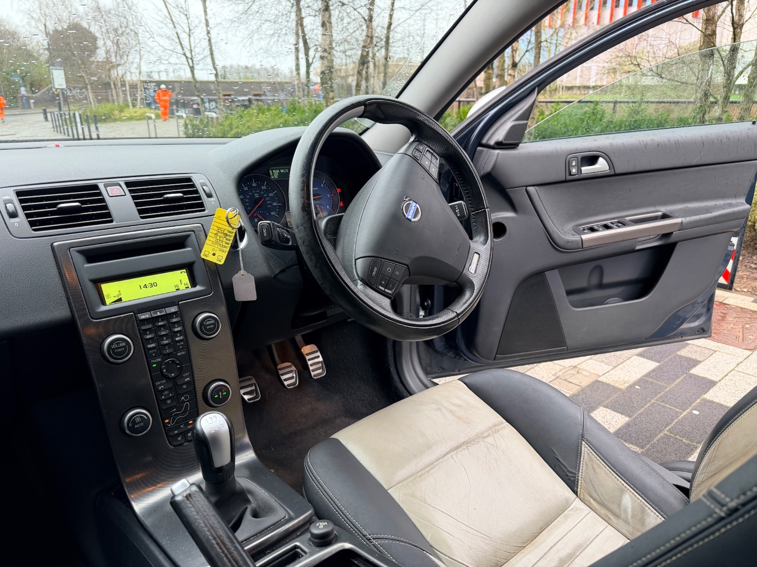 Used Volvo V50 2010 for sale - 77906822: Photo 10