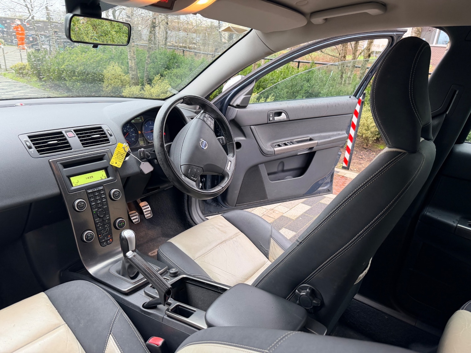 Used Volvo V50 2010 for sale - 77906822: Photo 11