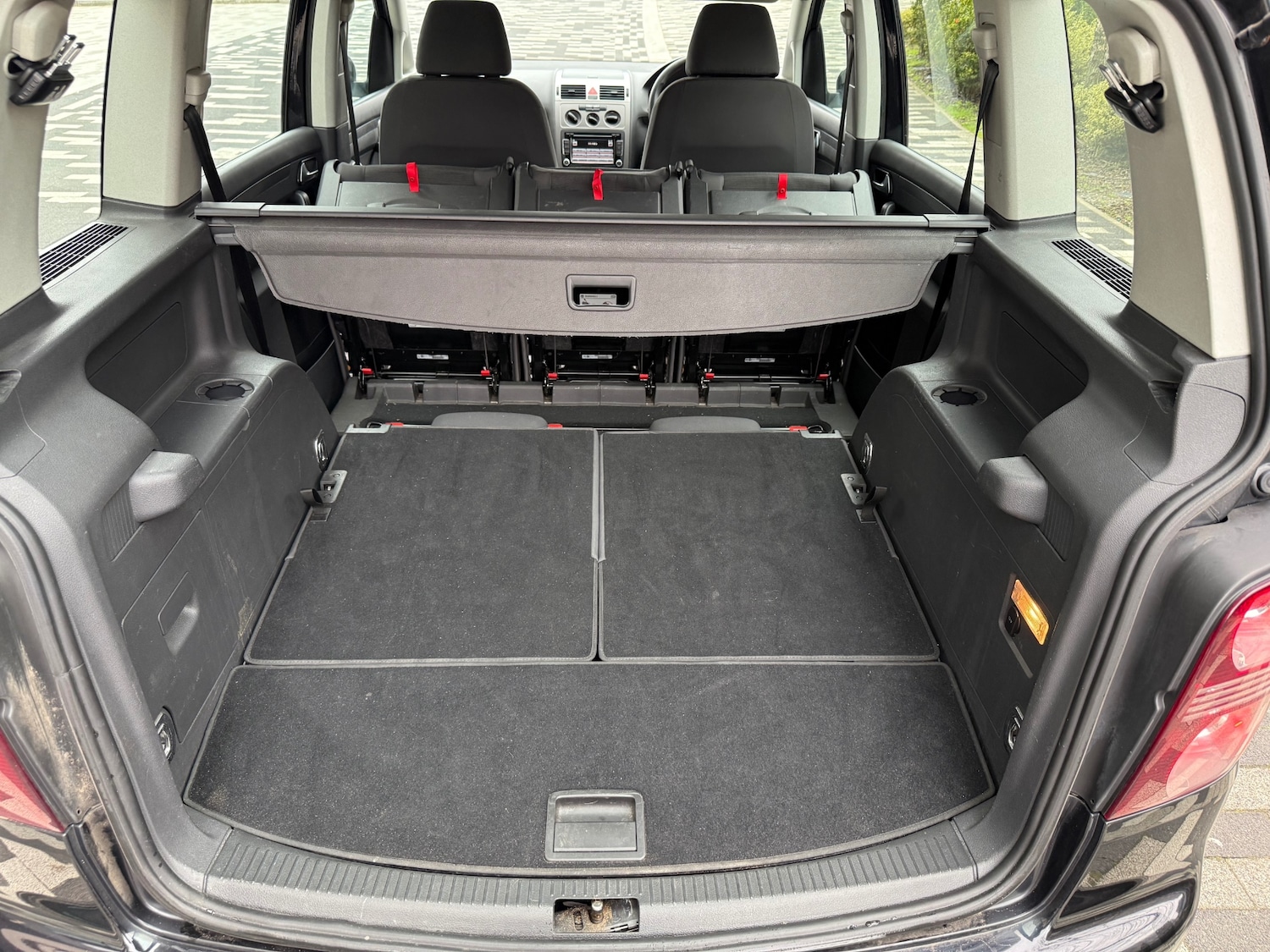 Used Volkswagen Touran 2009 for sale - 77896726: Photo 10