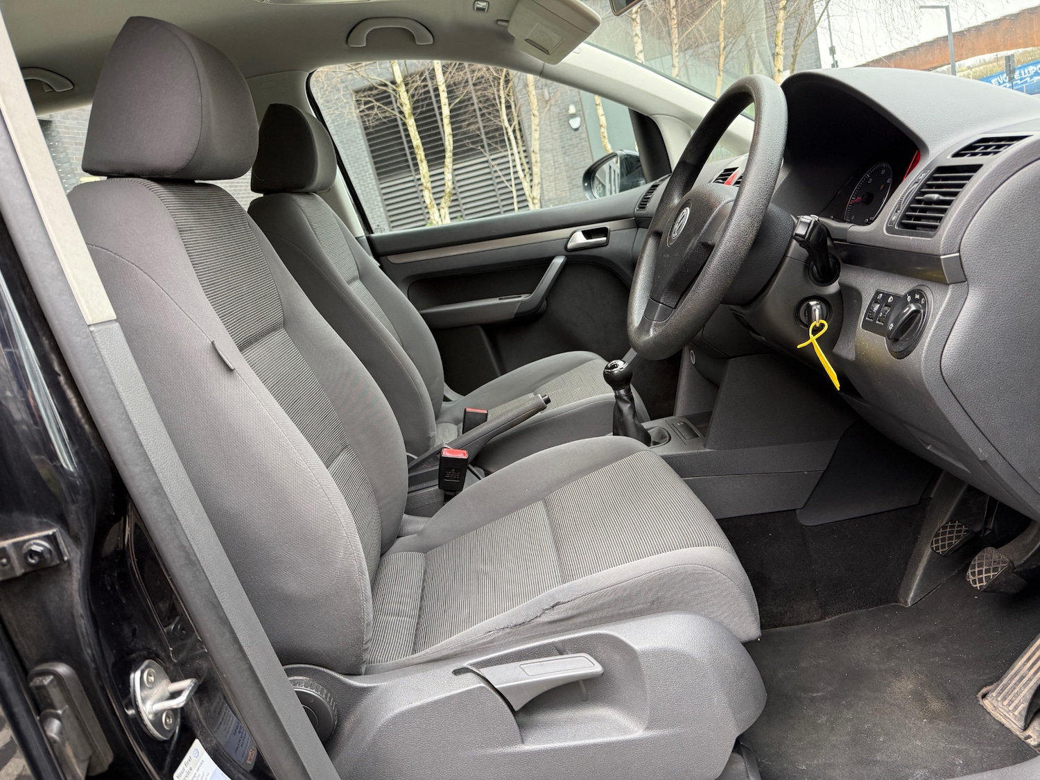 Used Volkswagen Touran 2009 for sale - 77896726: Photo 14