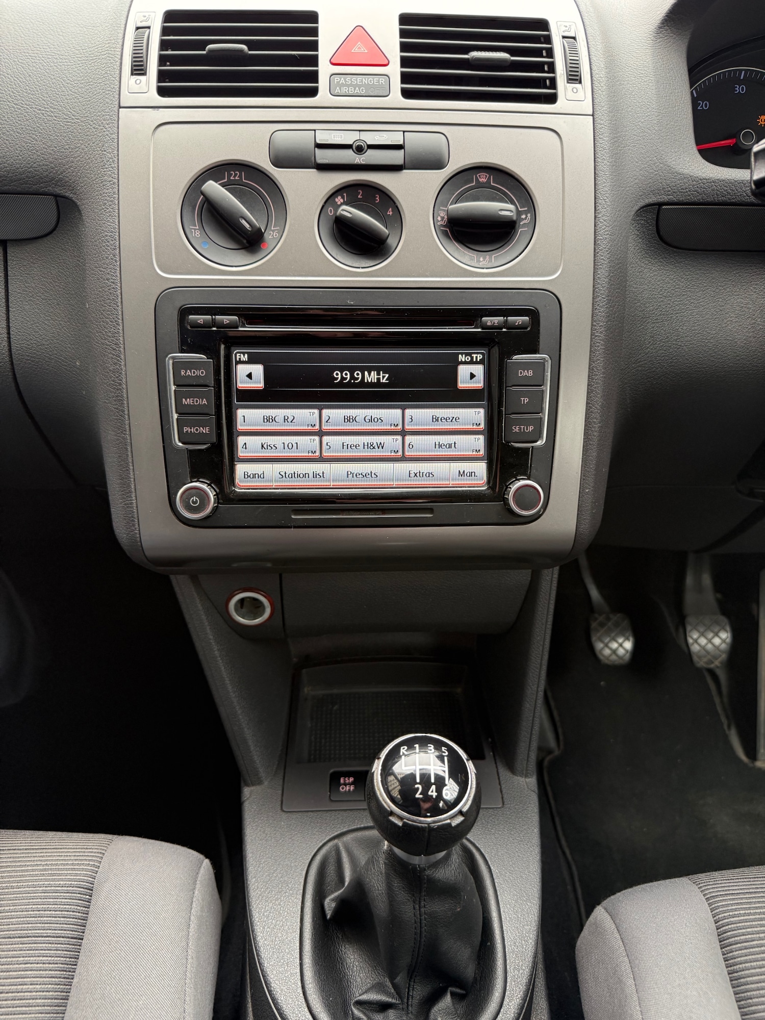 Used Volkswagen Touran 2009 for sale - 77896726: Photo 5