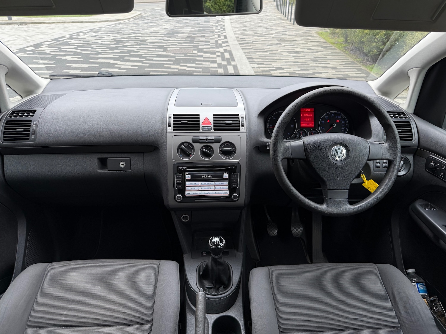 Used Volkswagen Touran 2009 for sale - 77896726: Photo 8