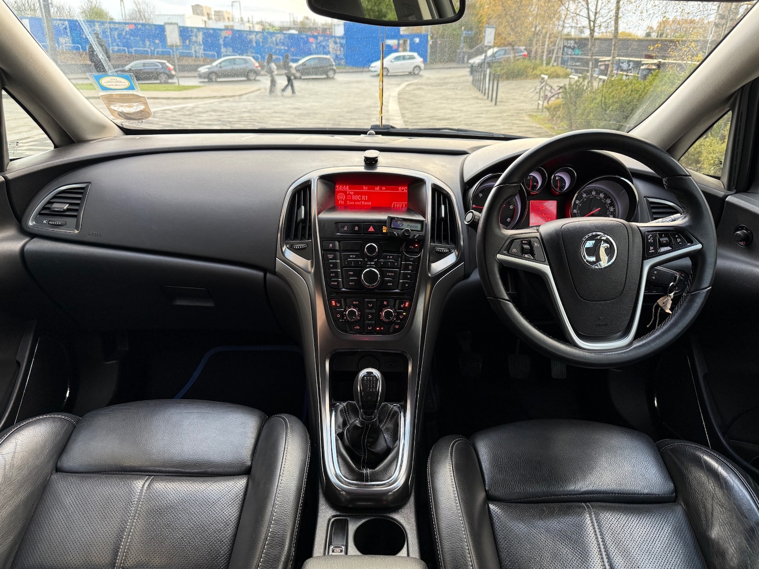 Used Vauxhall Astra 2011 for sale - 76736901: Photo 14