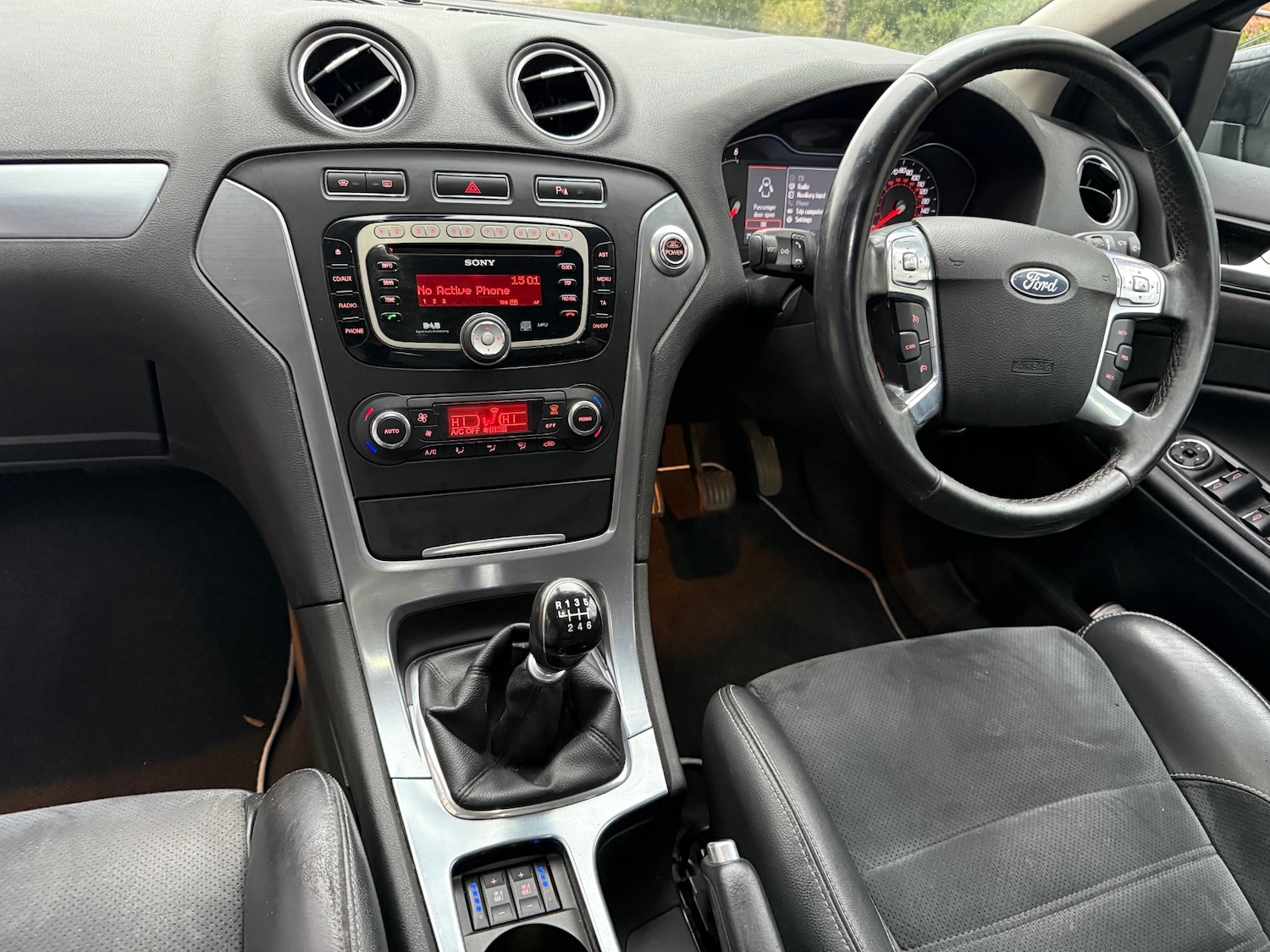 Used Ford Mondeo 2011 for sale - 77406040: Photo 16