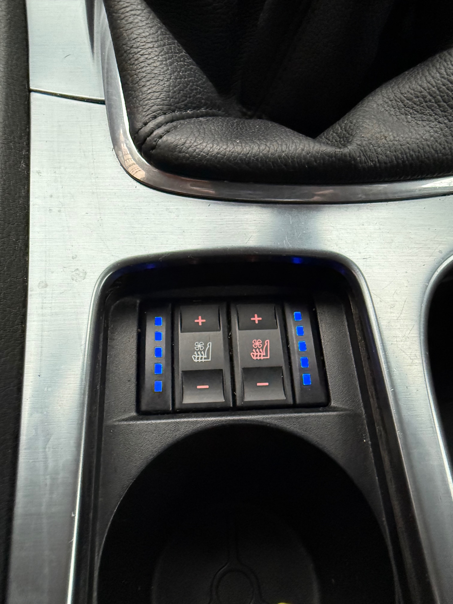 Used Ford Mondeo 2011 for sale - 77406040: Photo 17