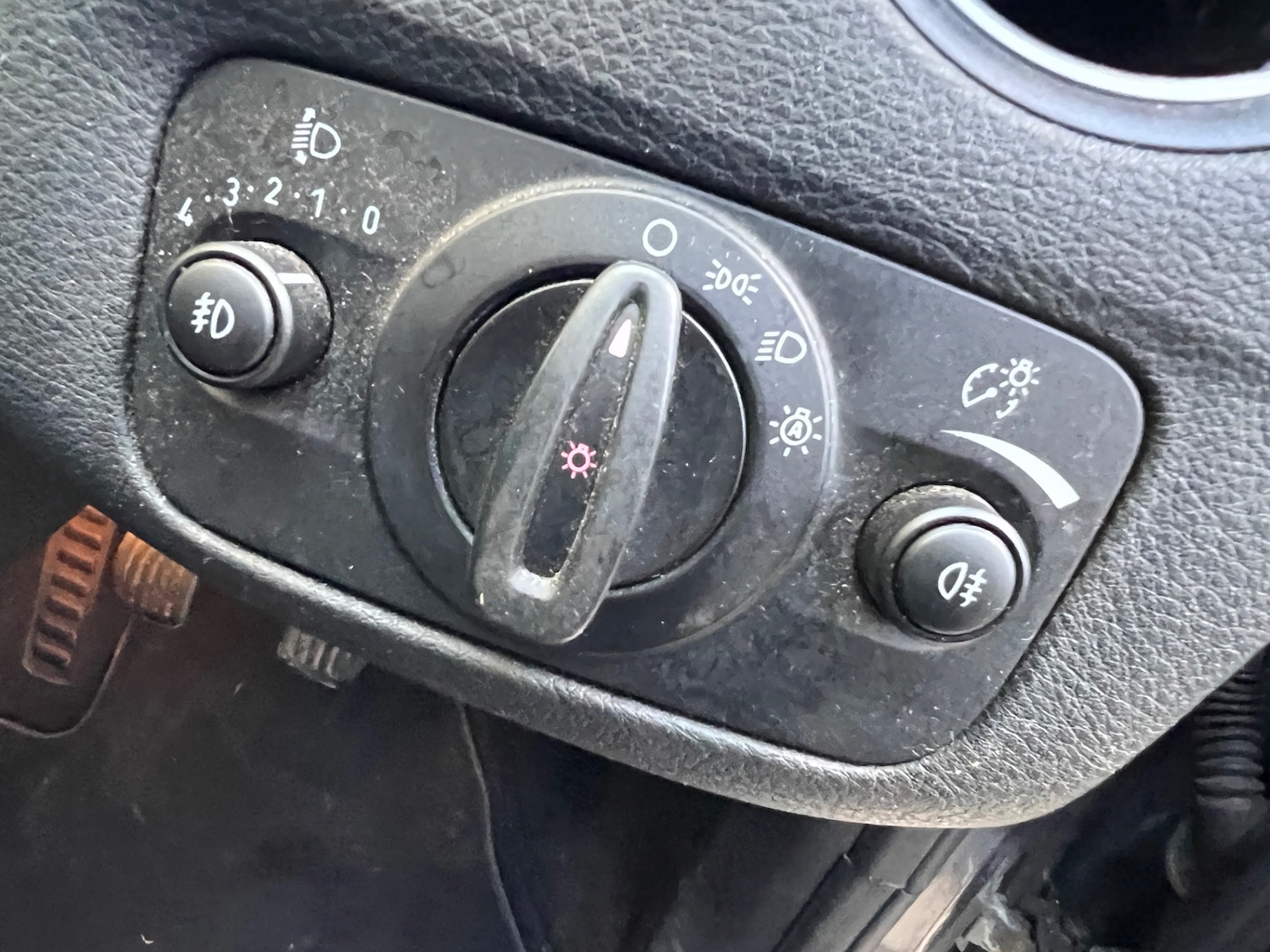 Used Ford Mondeo 2014 for sale - 76913993: Photo 16