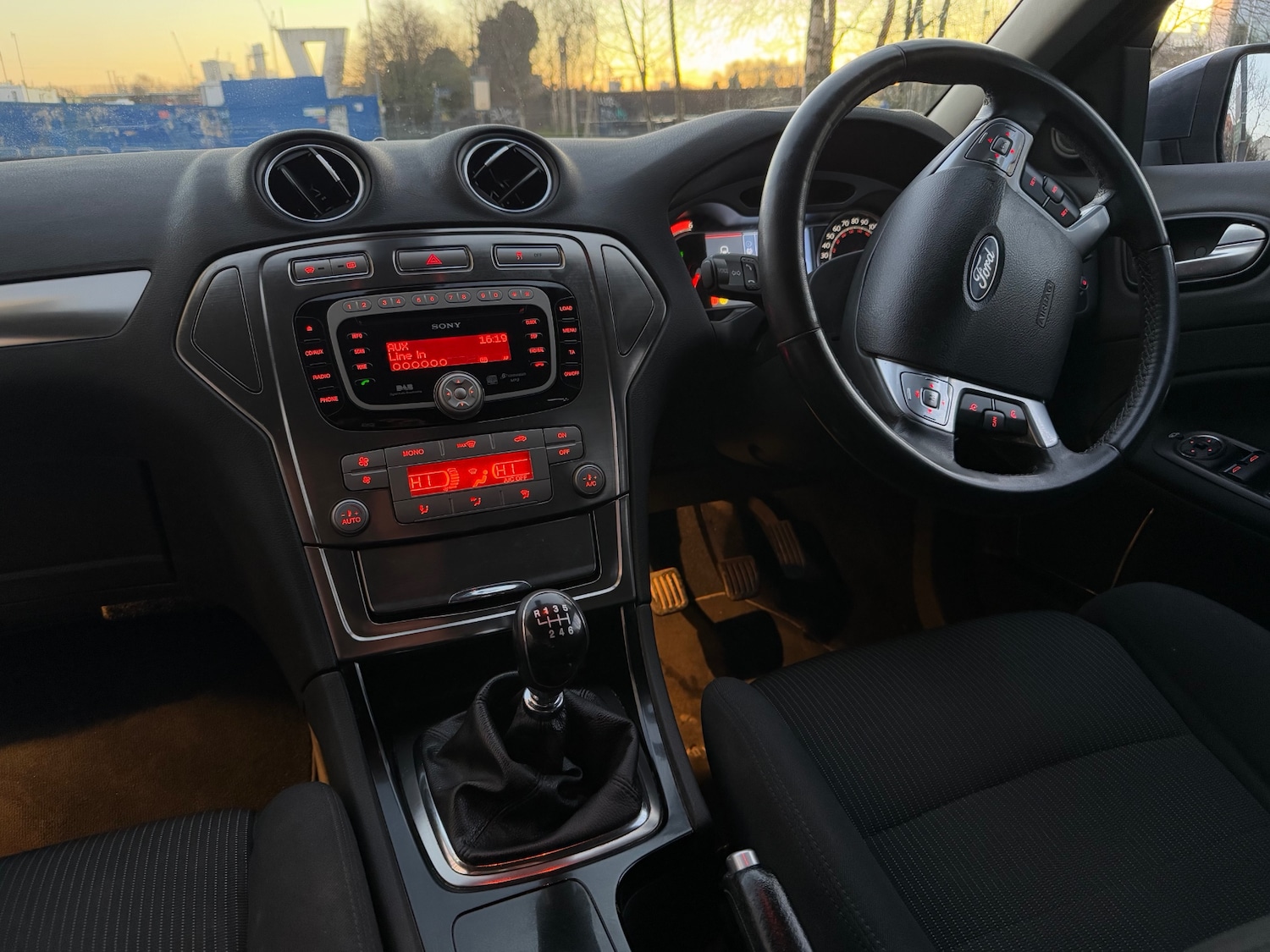 Used Ford Mondeo 2011 for sale - 77095751: Photo 15