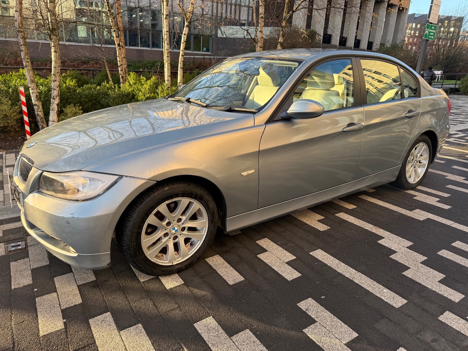 Used BMW 3 Series 2005 for sale - 76921543: Photo 2