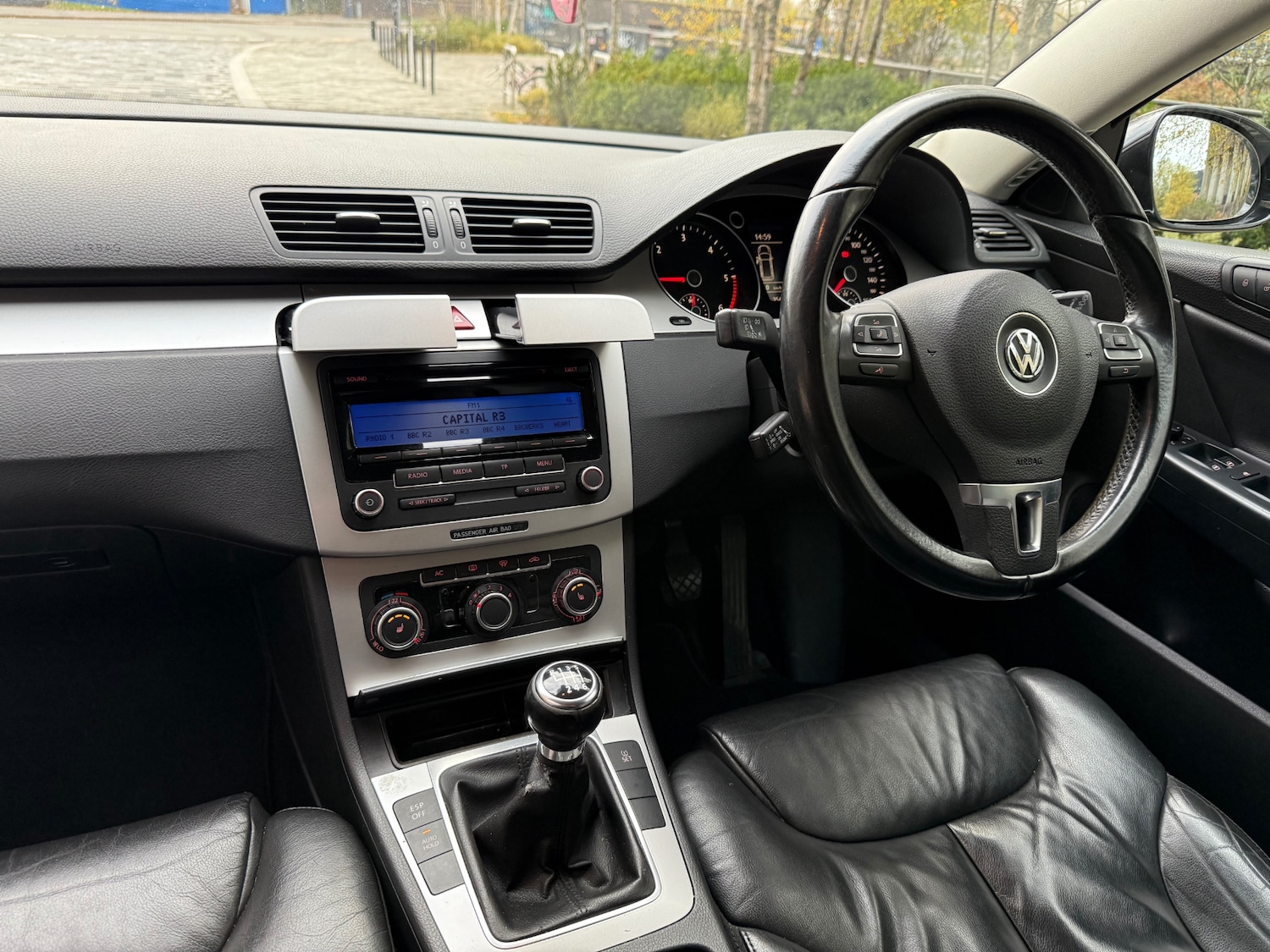 Used Volkswagen Passat 2010 for sale - 76591614: Photo 12