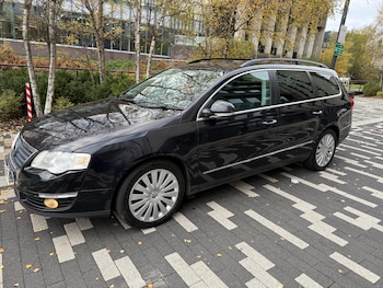 Used Volkswagen Passat 2010 for sale - 76591614: Photo