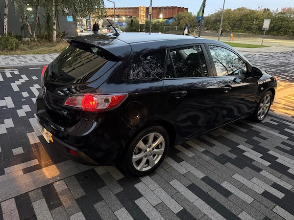 Used Mazda Mazda3 2010 for sale - 76209158: Photo 5