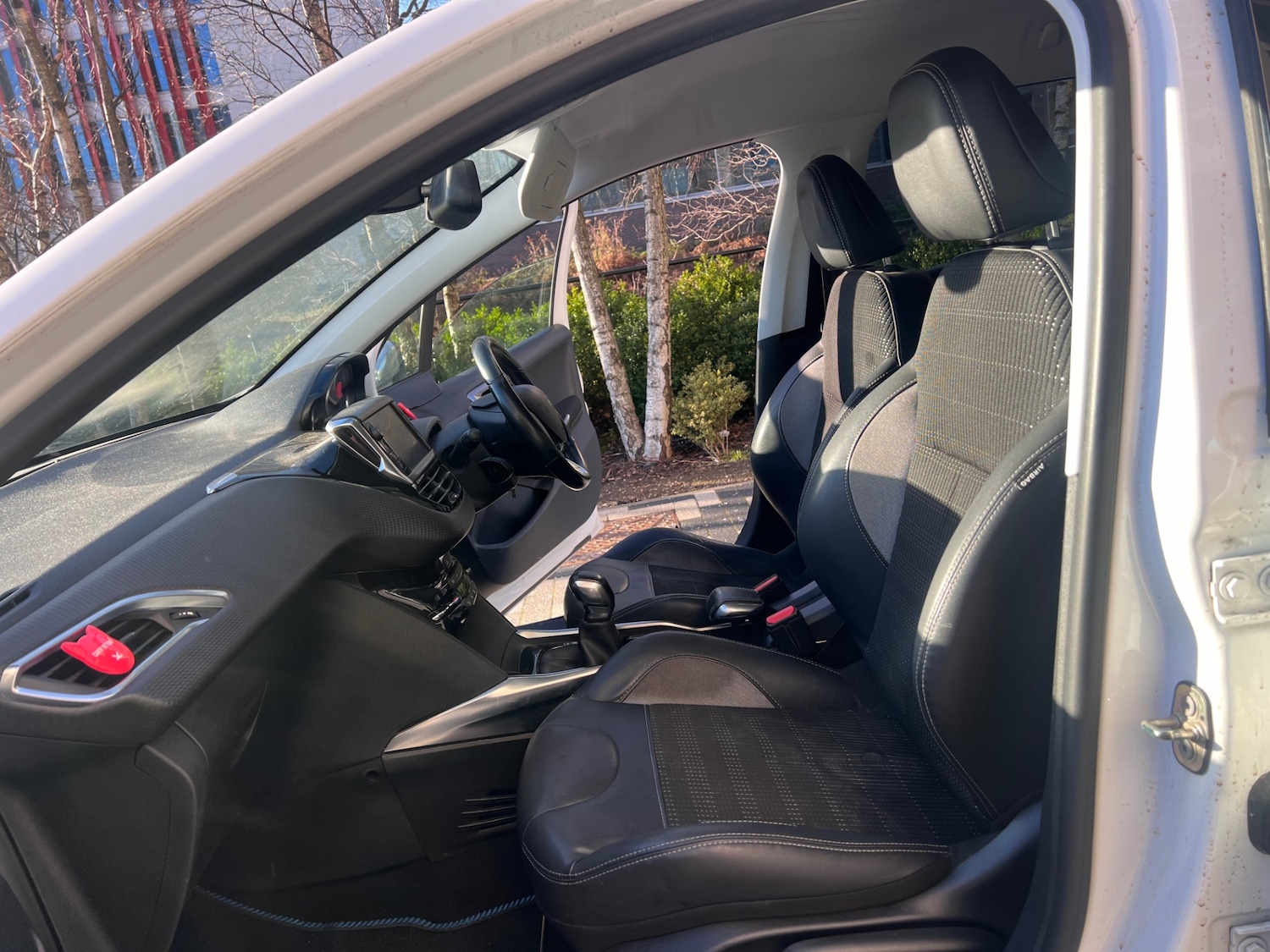 Used Peugeot 2008 2014 for sale - 77102067: Photo 11