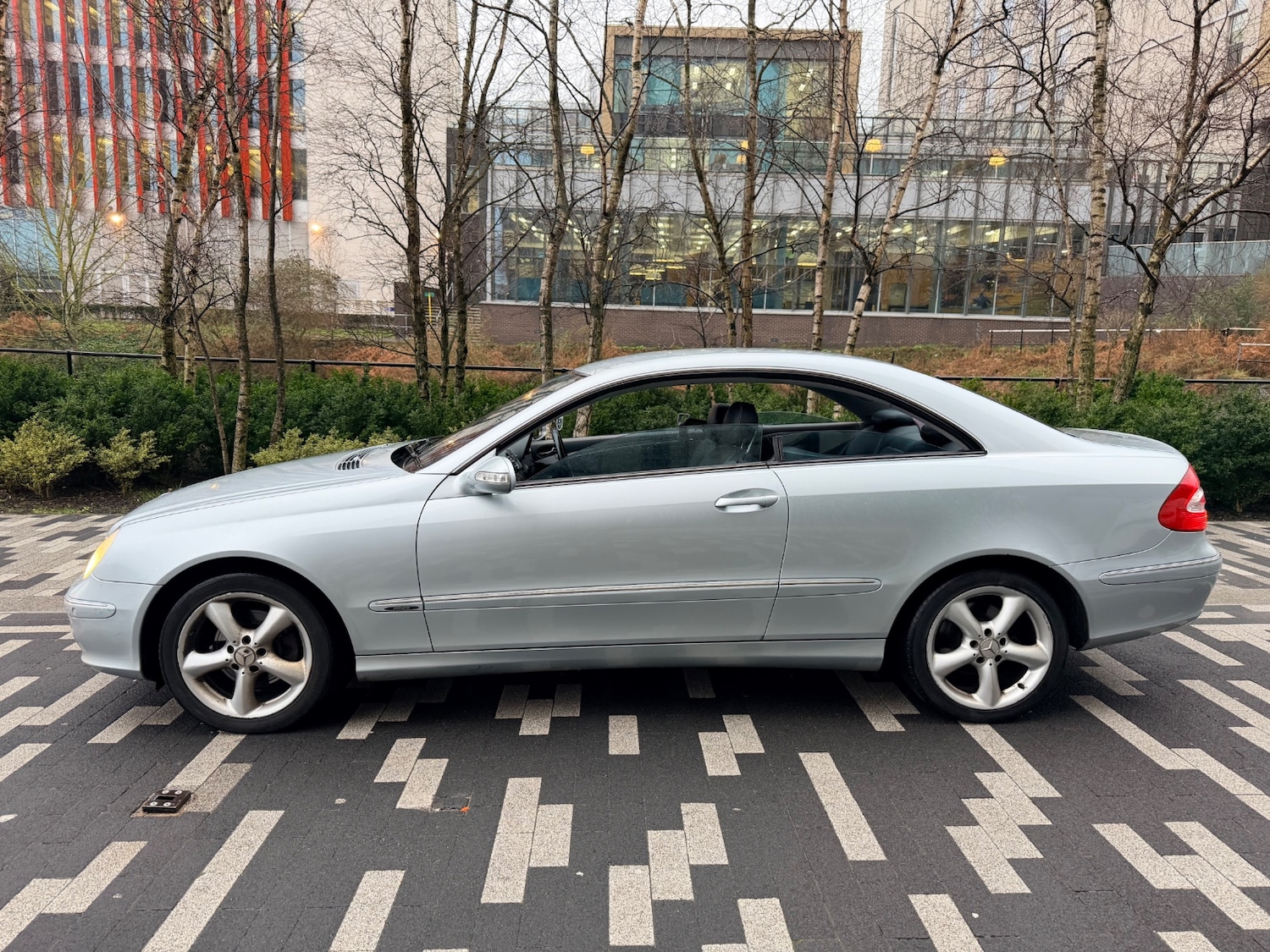 Used Mercedes-Benz CLK 2005 for sale - 77656682: Photo 10