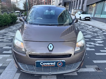 Used Renault Grand Scenic 2010 for sale - 77980821: Photo