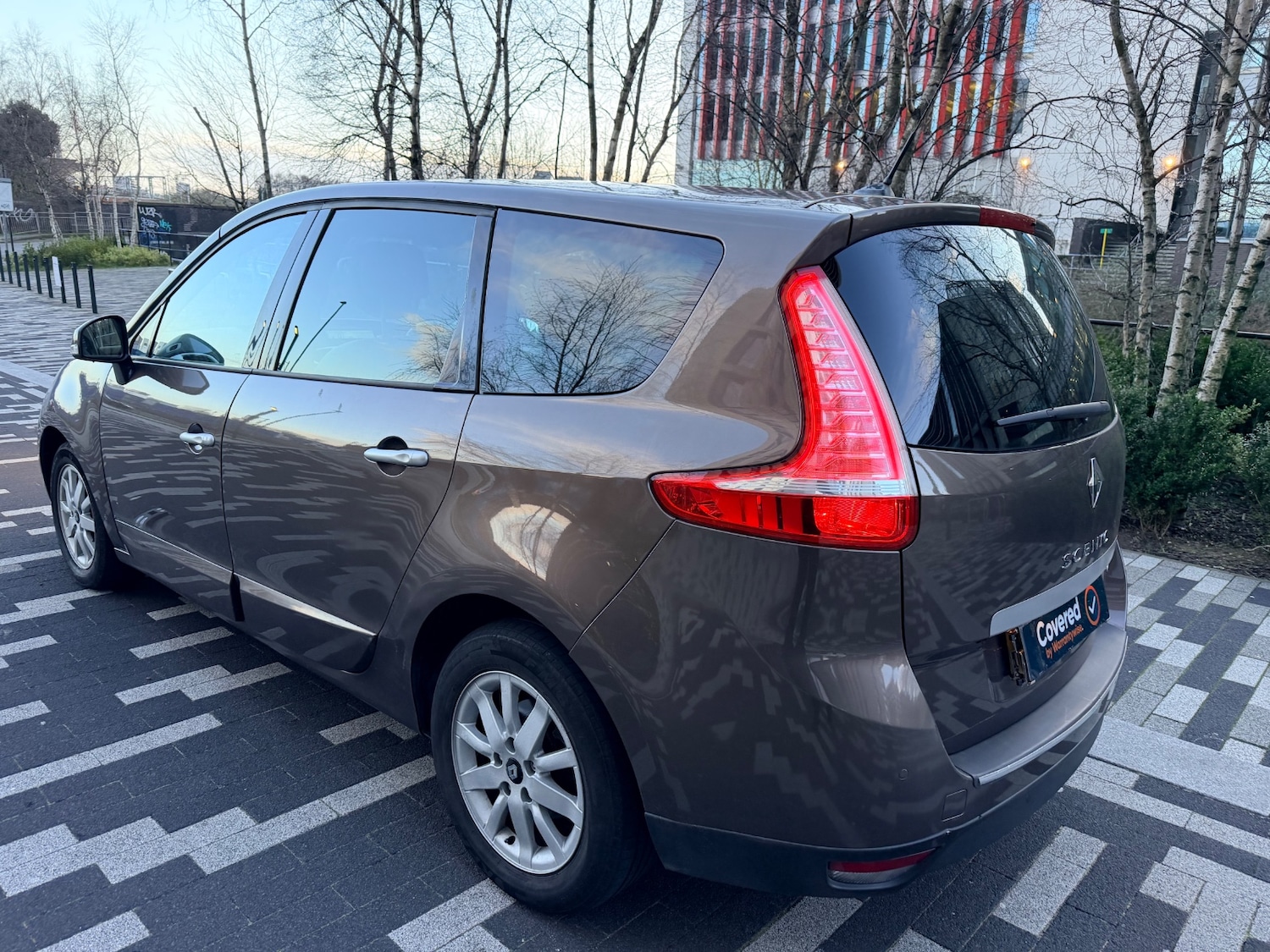 Used Renault Grand Scenic 2010 for sale - 77980821: Photo 6