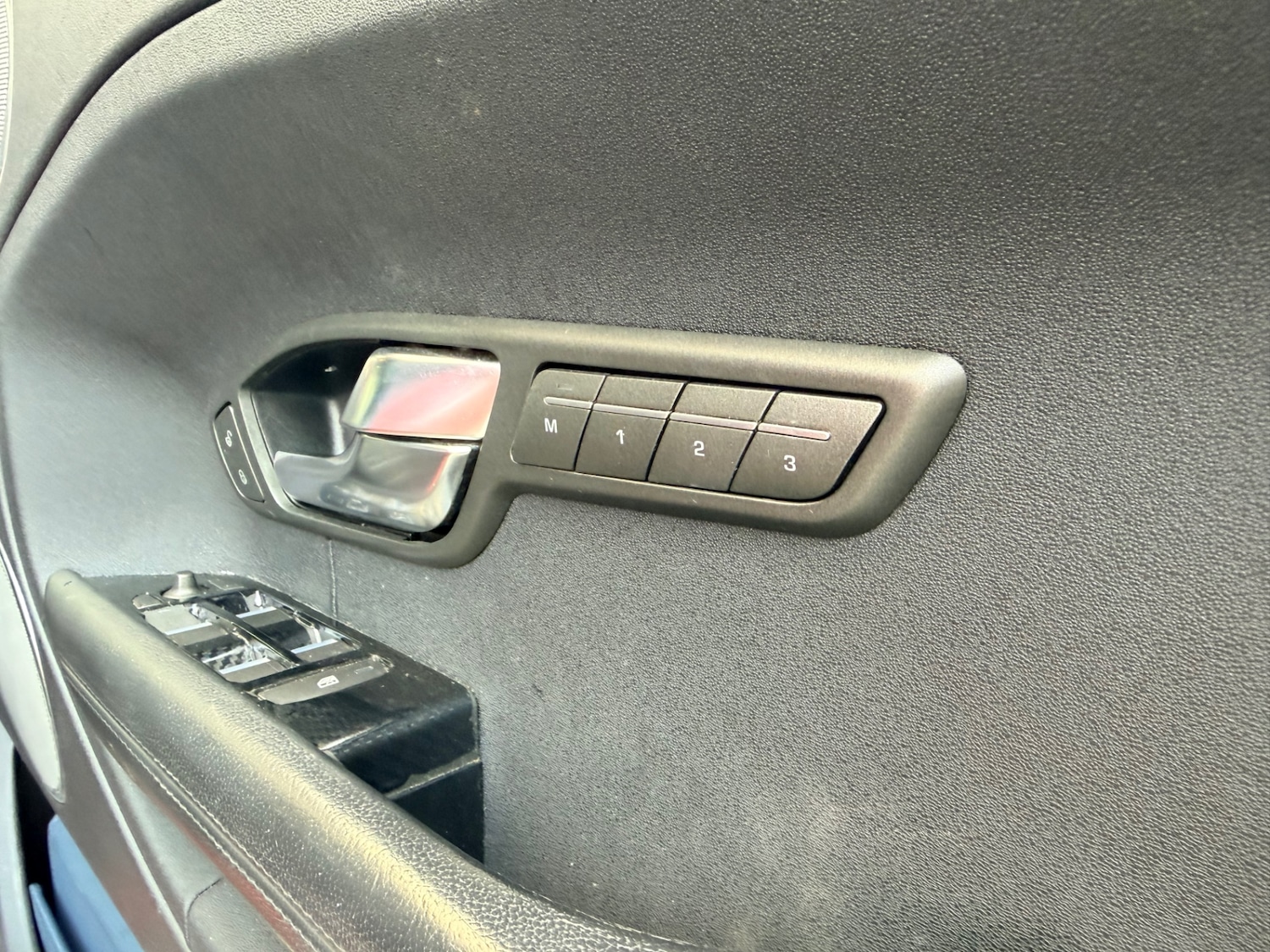 Used Land Rover Range Rover Evoque 2012 for sale - 78099779: Photo 22