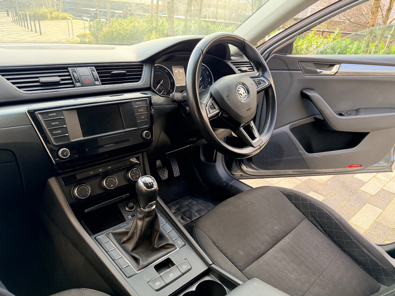 Used Skoda Superb 2016 for sale - 77412932: Photo 14