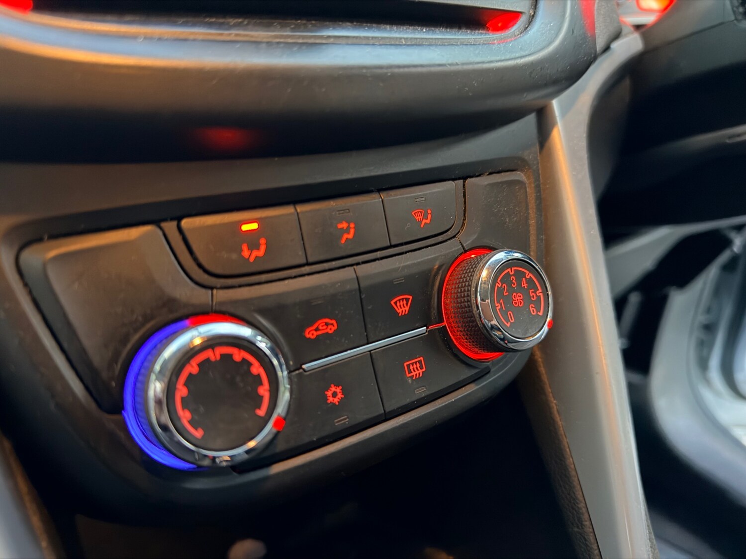 Used Vauxhall Zafira 2016 for sale - 78060378: Photo 18